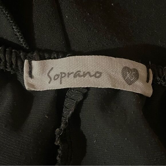 Soprano Ruffle Trim Shorts Size XS - Picture 3 of 3